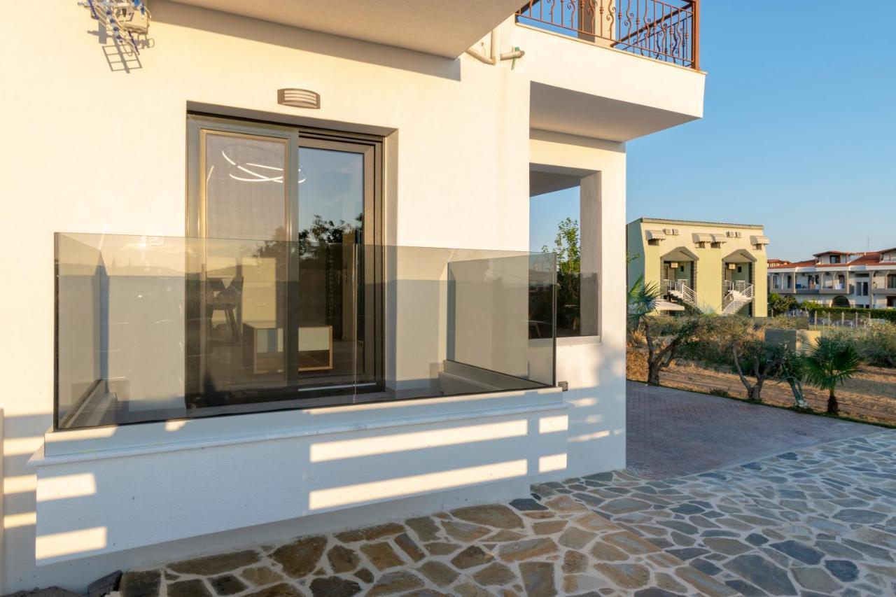 Sithoniars Melora Luxury Apartment Nikiti  Exterior photo